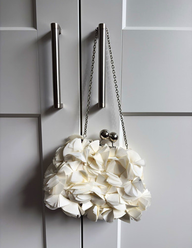 Ben lisi ivory floral - lisi, petal