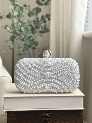Elegant satin pleated - pleated, metallic