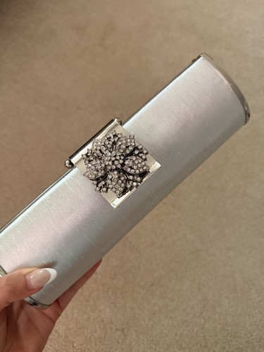 Silver satin crystal - silver,
